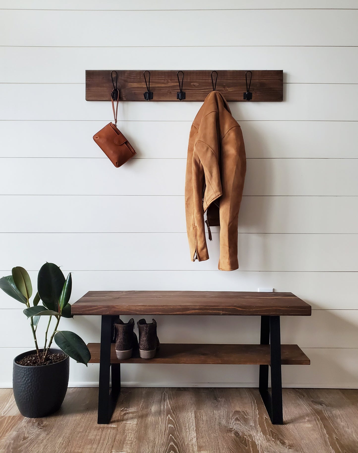 Farmhouse Rustic Bench With Shelf